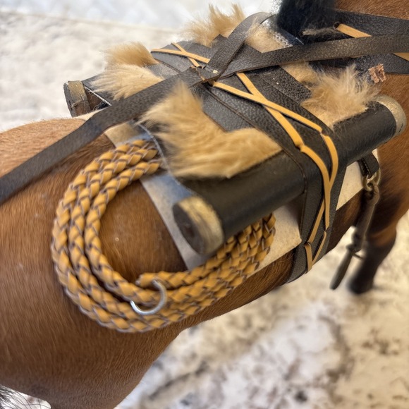 Vintage Model Horse Realistic Figure Real Hair Glass Eyes Saddle 10"‎ Tall - Picture 7 of 16